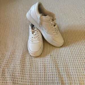 Fila Red and Navy 'Lifestyle' Shoe Box